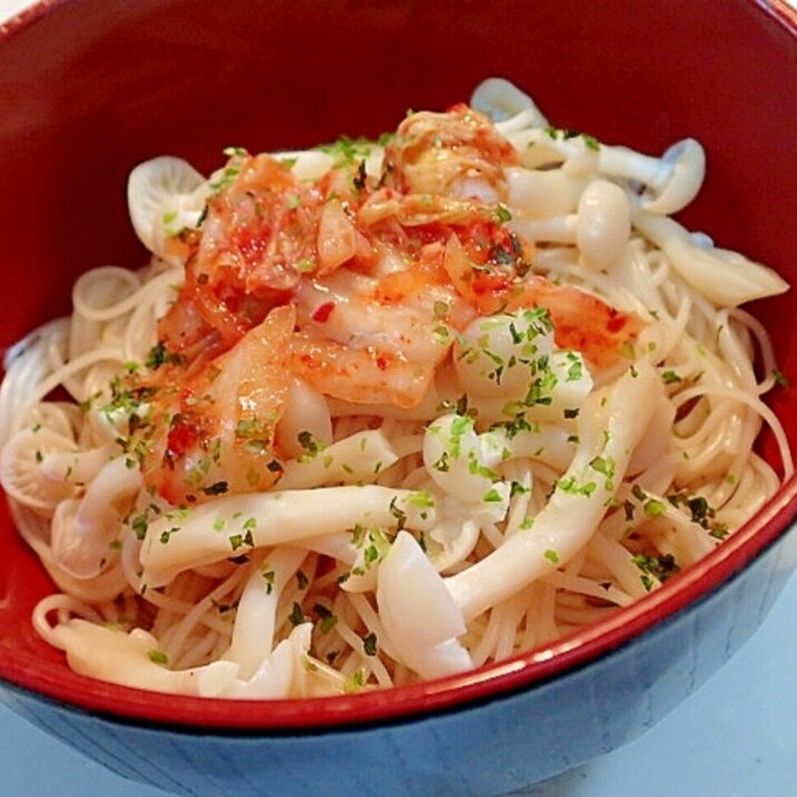 ブナピーとキムチのお素麺